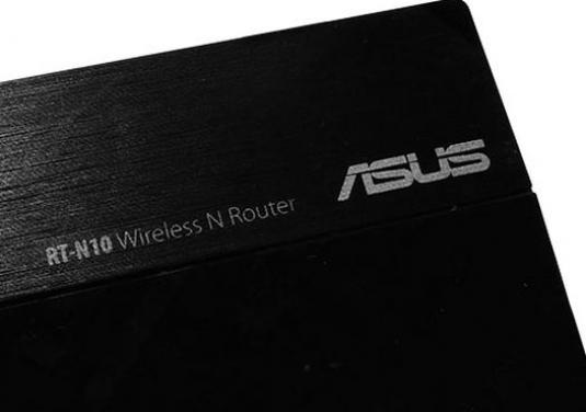Hogyan lehet visszaállítani az Asus routert?