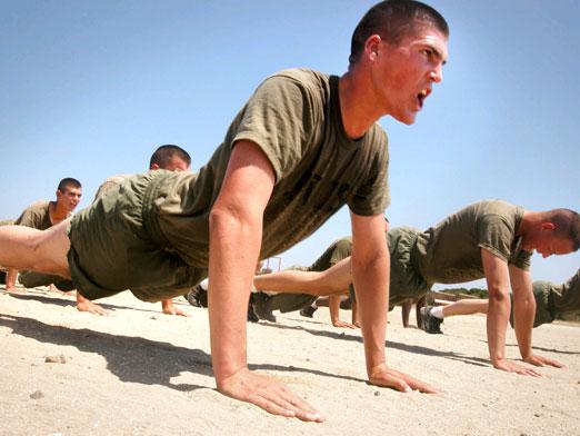 Milyen izmokkal dolgoznak a push-ups?